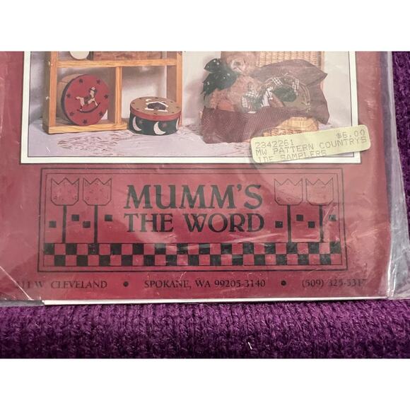 Debbie Mumm countryside or chirstmas sampler quilt pattern - Picture 3 of 8